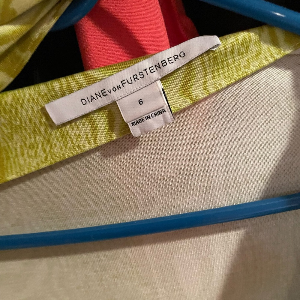 Size small